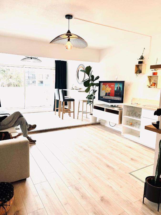 Le Sud Plage Et Piscine Gassin Eksteriør bilde